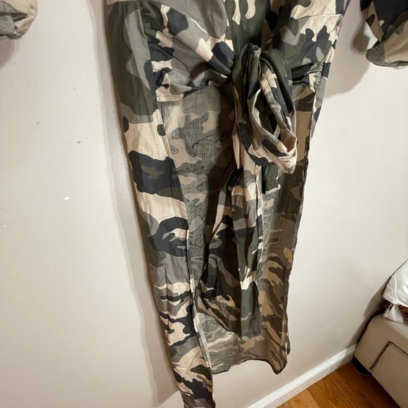 𝅺Thread Story Camoflauge Button Up TOP / BLOUSE NWT - Picture 11 of 14